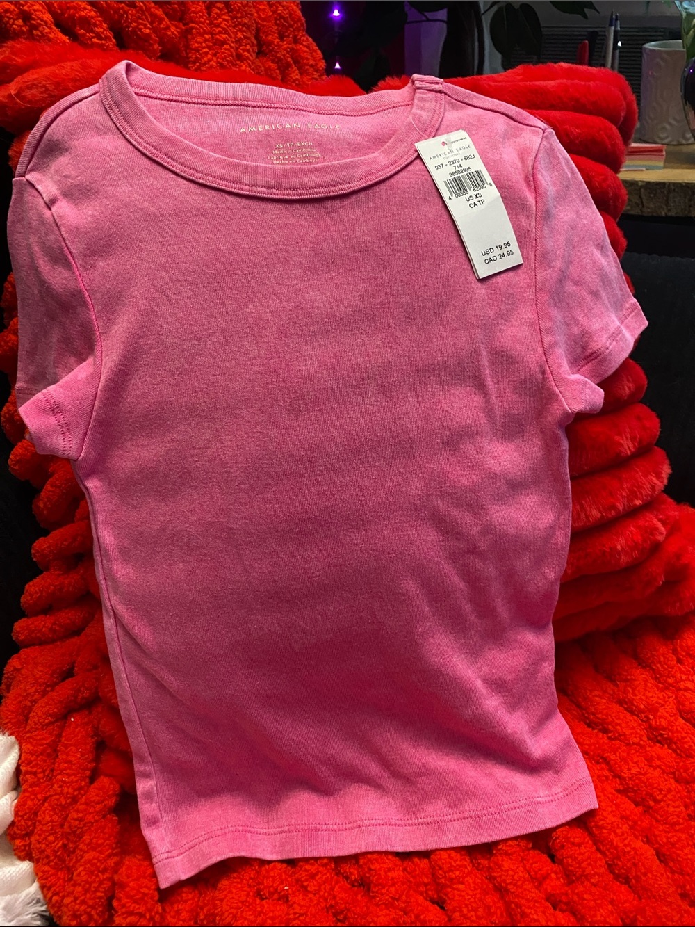 American Eagle Outfitters Pink Short Sleeve Crew Tee